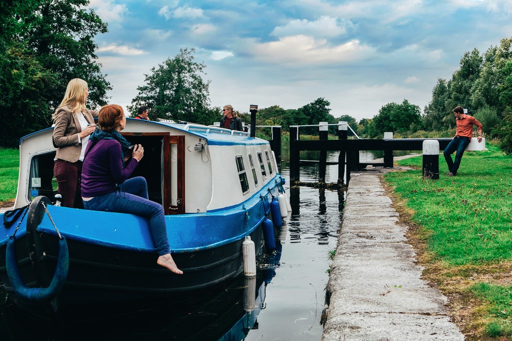 canal boat trip sallins